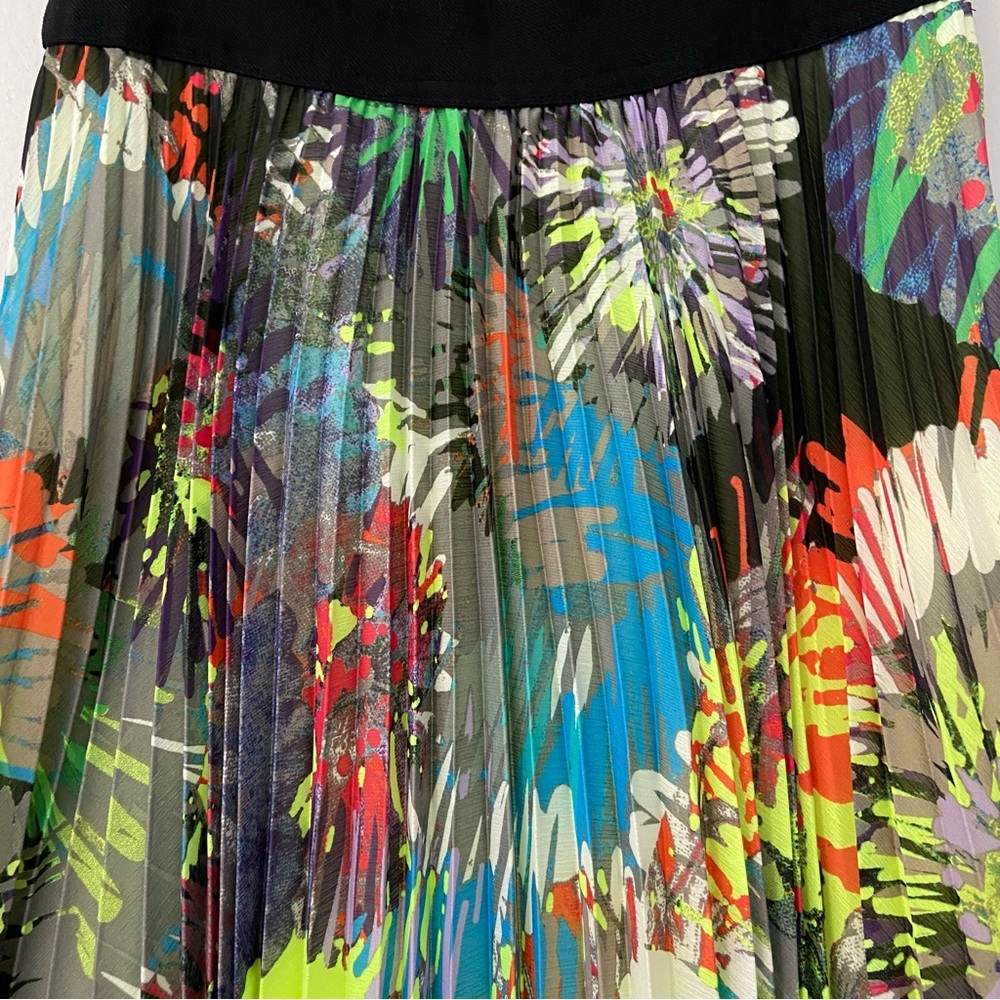 NWT BCBGMaxAzria Sierra Pleated Dress - Picture 7 of 11